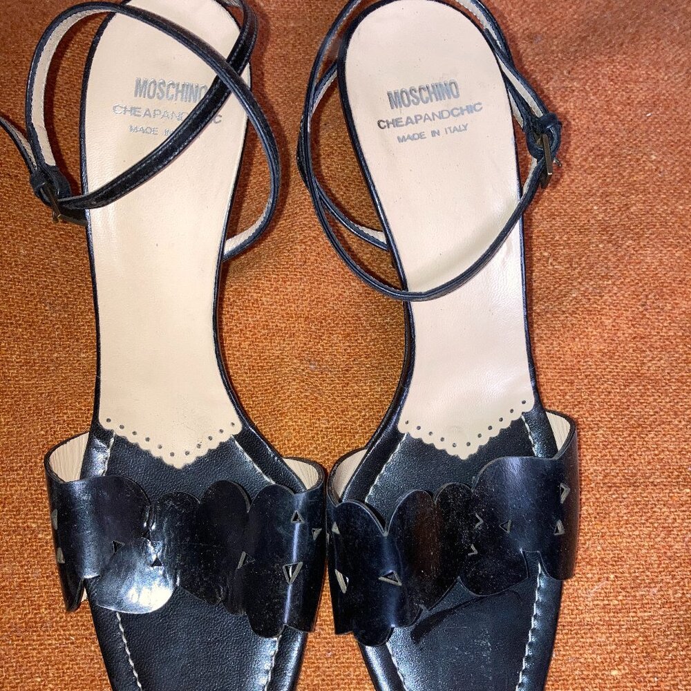 Vintage Moschino Sandal Black Patent Leather Laser Cut Heels 39 Cheap and Chic